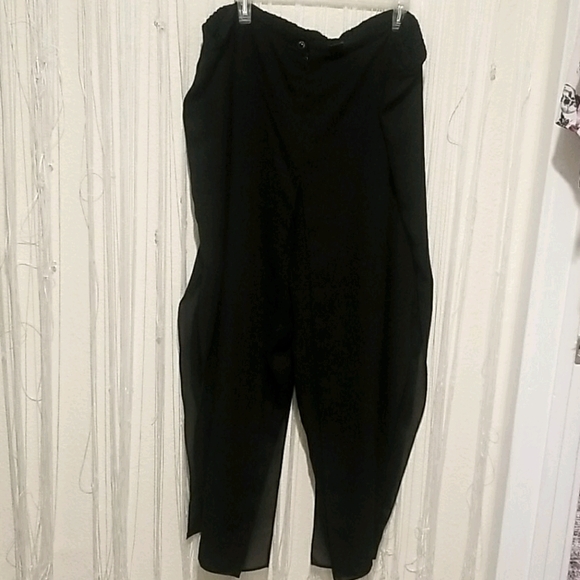 T & company Slacks - Picture 2 of 6